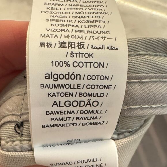 CAPTIVATING HEADWARE Green Gray University of Miami Hurricanes Cap Baseball Hat - Picture 7 of 9